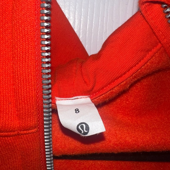 Lululemon zip up cropped scuba size 8 - Picture 3 of 6